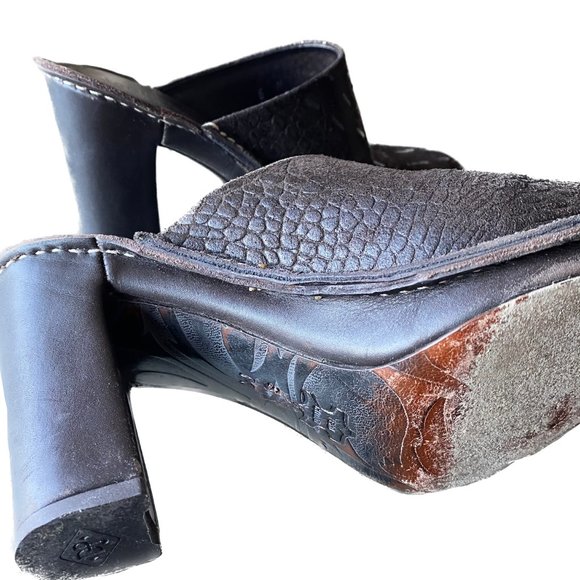 Donald Pliner Black Suede Snakeskin Heeled Slip On Mules - Picture 3 of 4